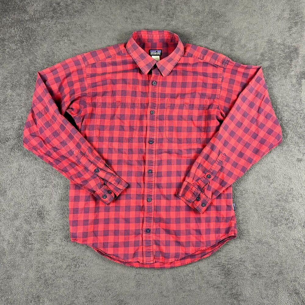 Patagonia Mens M Red Gingham Flannel Shirt Organic Cotton Long Sleeve Button Up